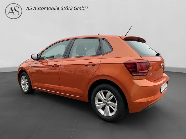 Fahrzeugabbildung Volkswagen Polo Comfortline+5 Türer+Autom.+CarPlay+Android