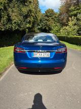 Tesla Model S Maximale Reichweite -  Longe Range - Tesla Model S aus 2020