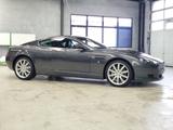 Aston Martin DB9 - Aston Martin DB9: Coupe