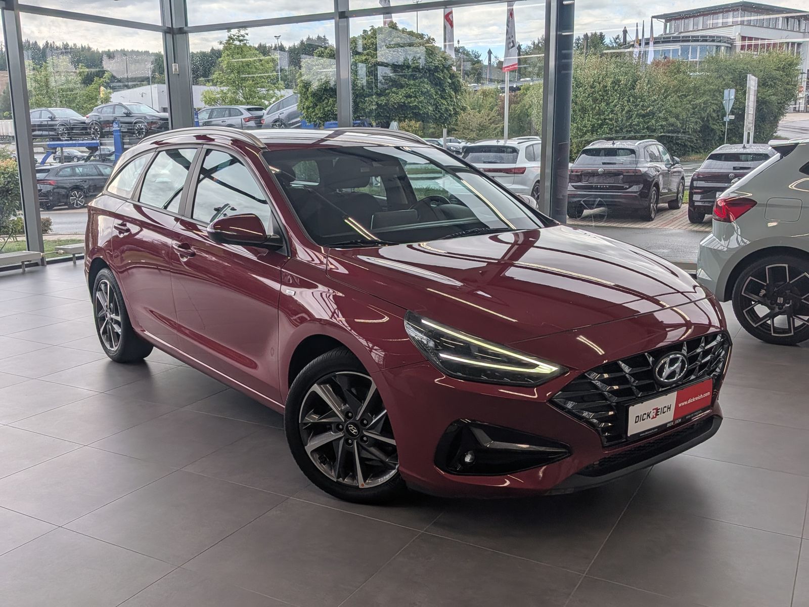Fahrzeugabbildung Hyundai i30 1.5 T-GDI DCT Trend MHEV Cam Navi LED-Paket