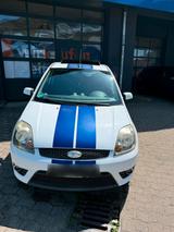 Ford Fiesta 1.6 - Ford Fiesta aus 2006: 1.6