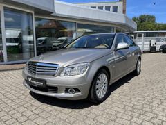 MERCEDES-BENZ C 180 K+ELEGANCE+NAVI+SEHR GEPFLEGT