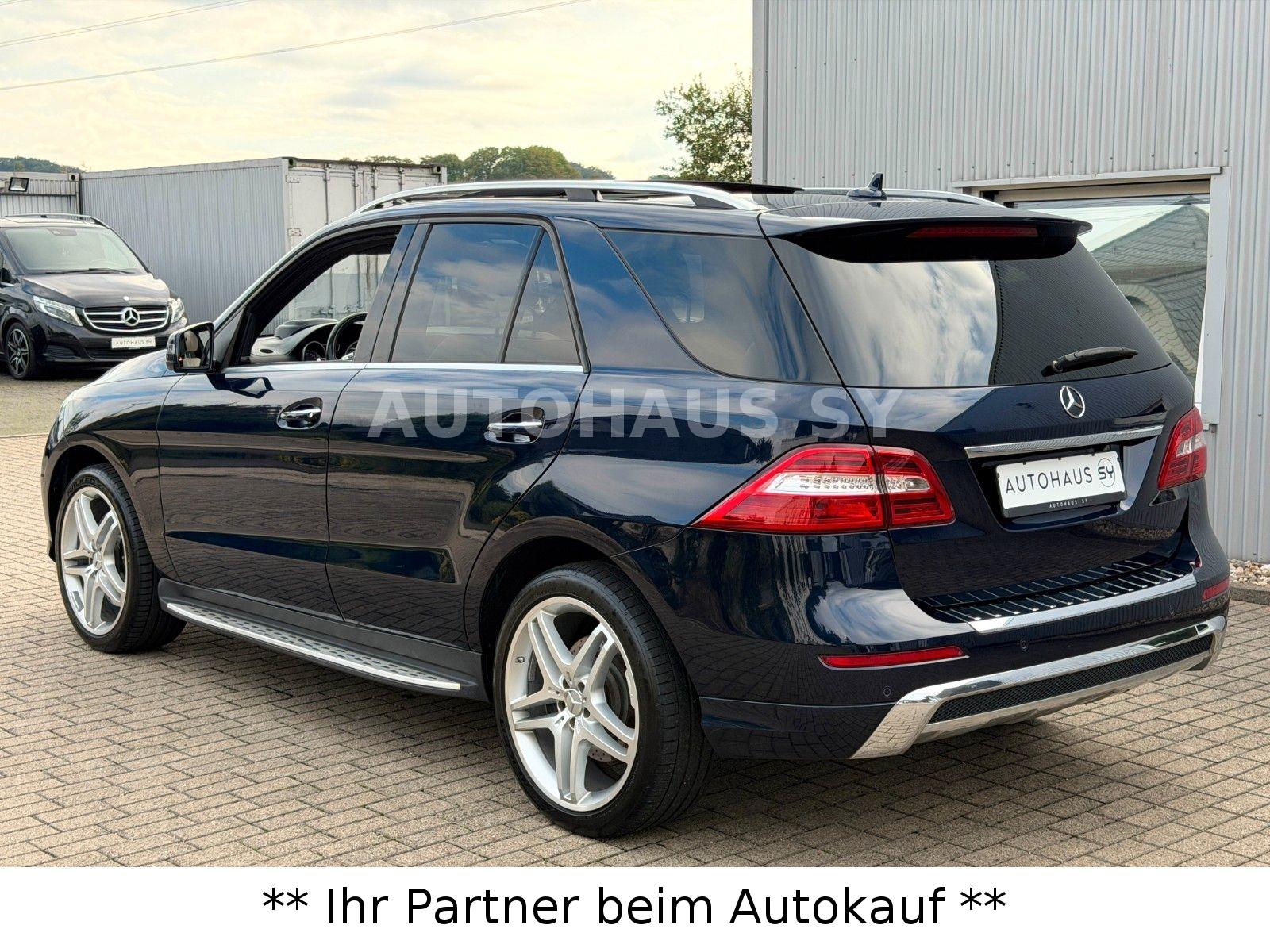 Mercedes-Benz ML500 4Matic AMG*VOLL*HEADUP-360°-PANO-LEDER-MEM