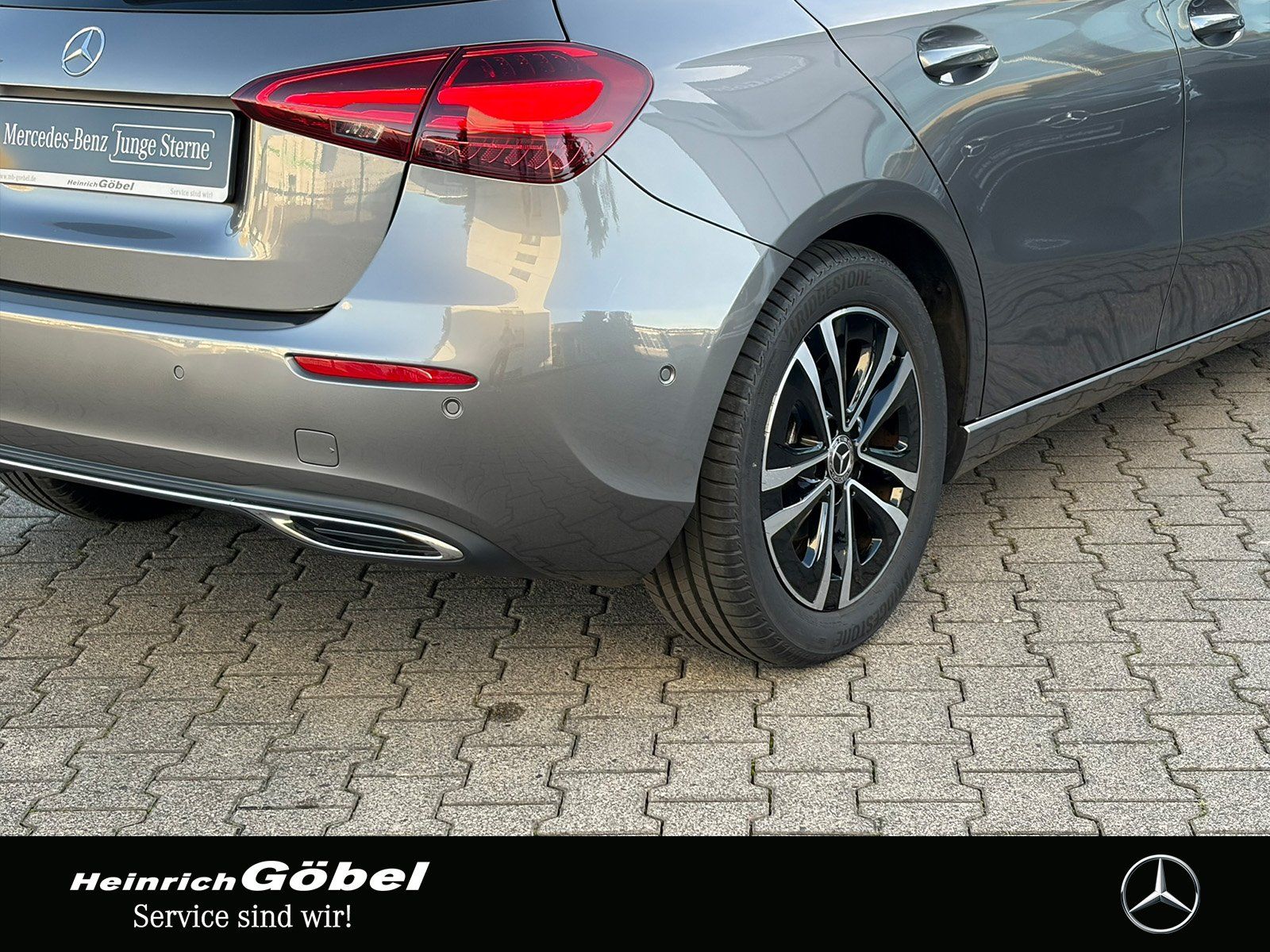 Fahrzeugabbildung Mercedes-Benz A 200 PROGRESSIVE*FAP*STANDHEIZUNG*DISTRONIC