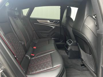 صورة مصغرة 16 لـ 2025 AUDI RS7