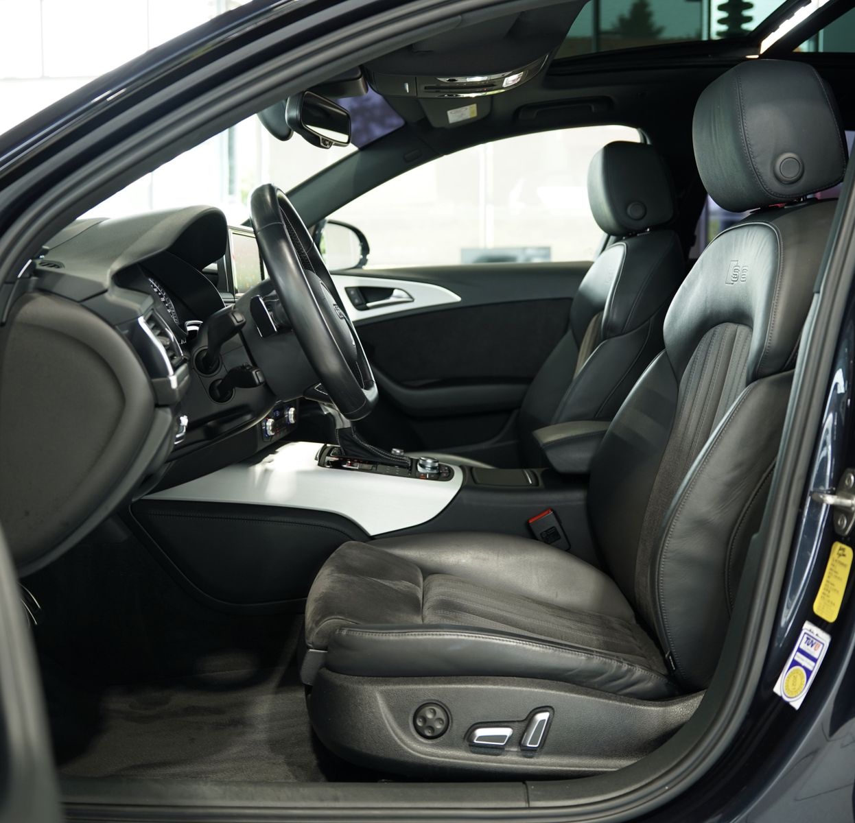 Audi S6