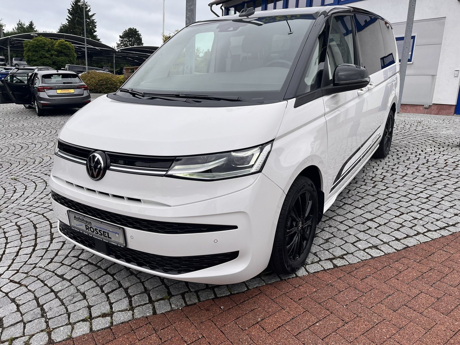 Volkswagen T7 Multivan 2,0 TDI DSG Edition Lang Gute Nacht  foto 2