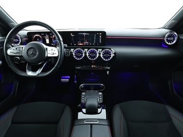 Mercedes A 180 - 9