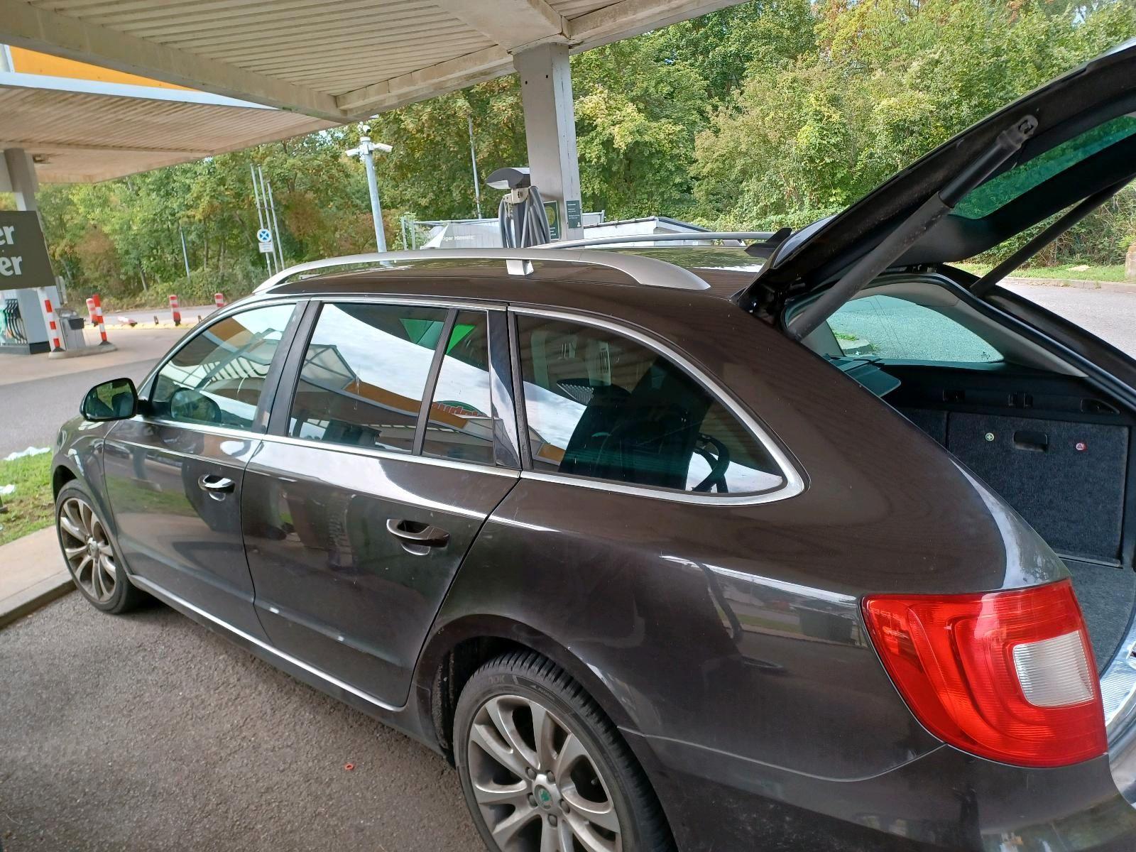 Skoda Superb 2012 — photo 7