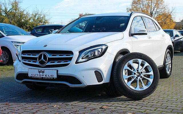 Mercedes-Benz GLA 200 d/SHEFT/LED/AHK/STARTSTOPP/F1/RCAM/NAVI