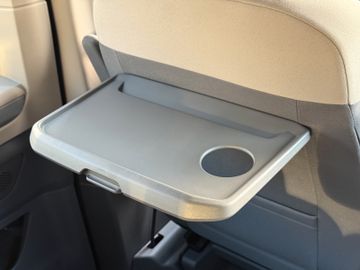 Volkswagen T7 Multivan 2.0 TDI Goal DSG Navi Kamera SHZ