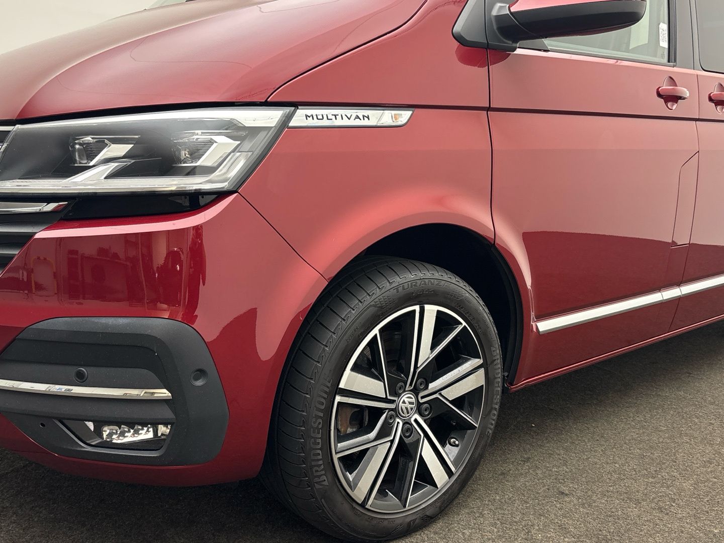 Volkswagen T6.1 Multivan Comfortline 2.0 TDI DSG 4Motion Ca foto 6