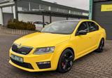 Skoda Octavia 2.0 TDI RS Pano SHZ Bi-Xenon Navi - Skoda Octavia Limousine RS mit Diesel-Antrieb