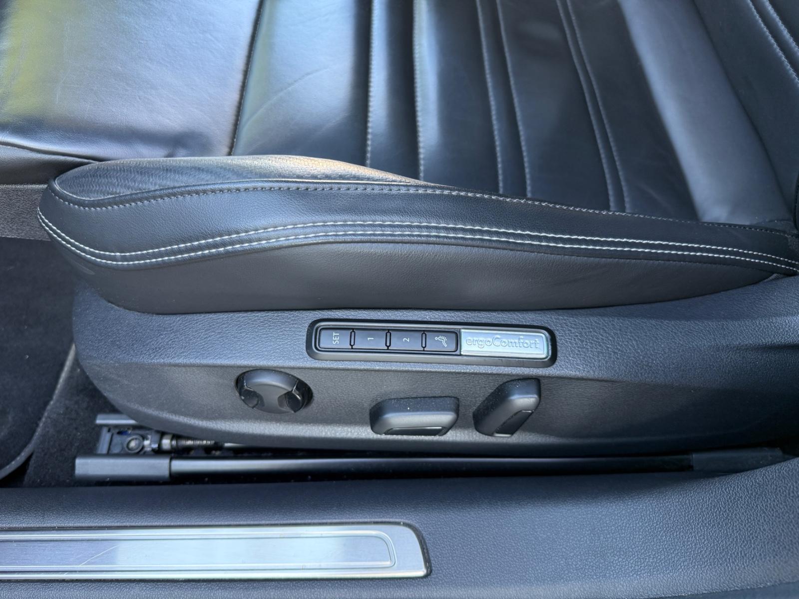 Volkswagen Passat VW Passat Variant 190PS DSG R-Line Matrix HUD, миниатюра 11