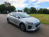 Hyundai IONIQ ELEKTRO Premium Selbstlenkende System - silberne Hyundai IONIQ