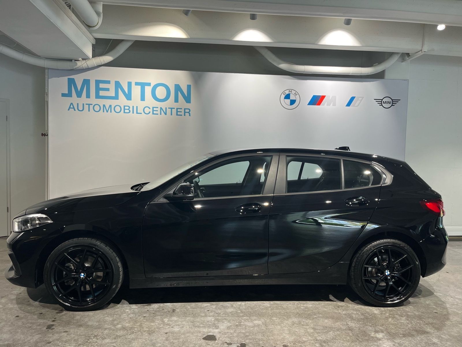 BMW 118i DAB LED PDC Shz foto 2