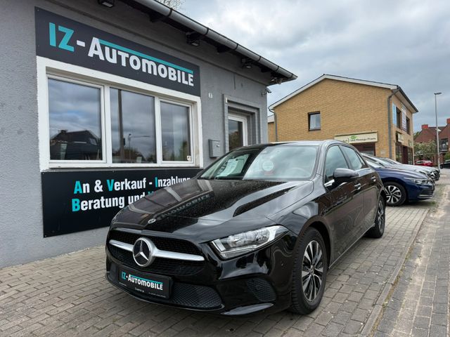 MERCEDES-BENZ A 180 A A 180 d