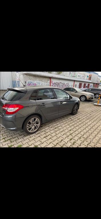 Citroën C4