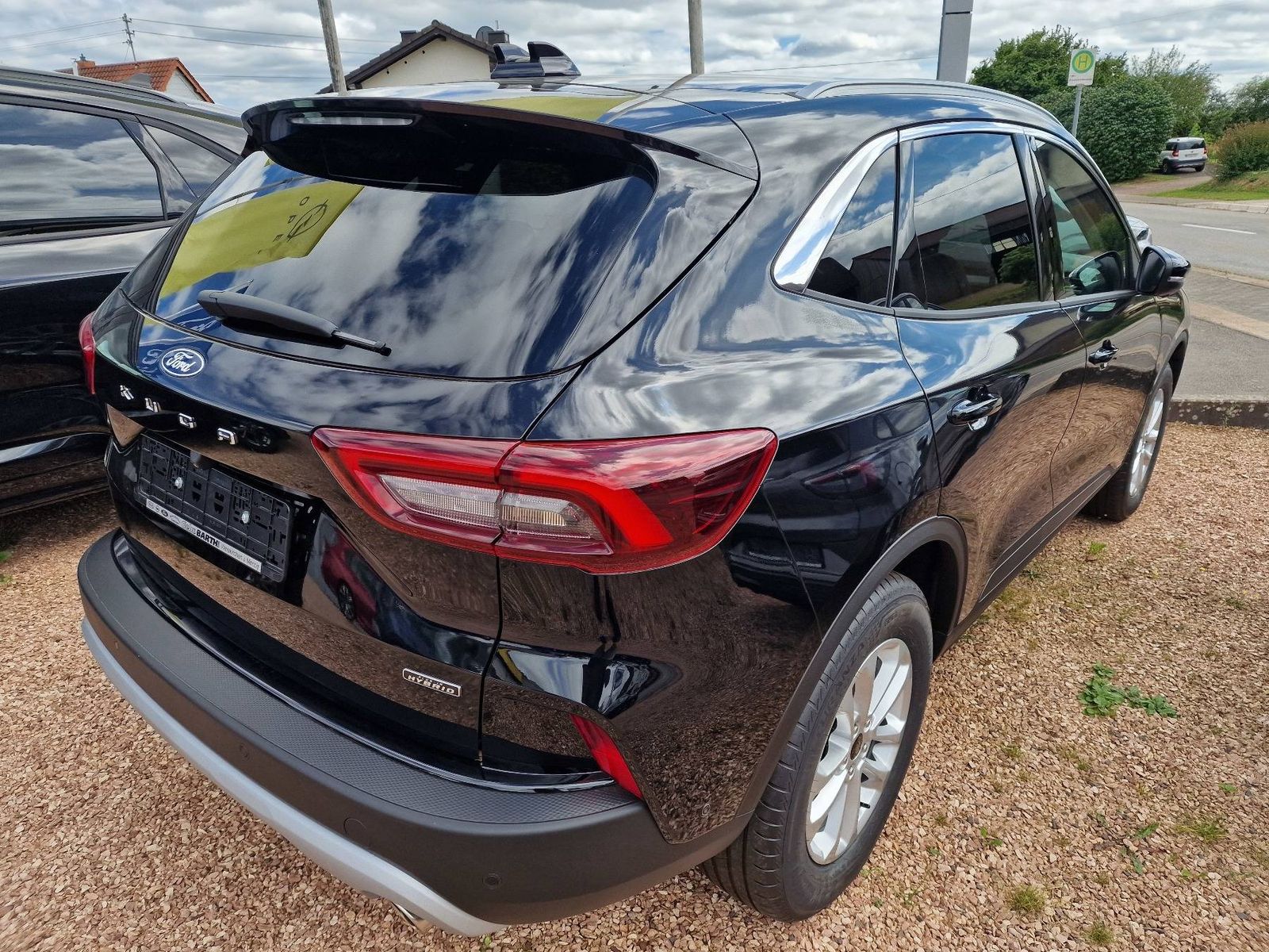 Fahrzeugabbildung Ford Kuga Plug-In Hybrid Titanium