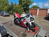 Yamaha R1 RN19 1Hand - YAMAHA WEIß R1
