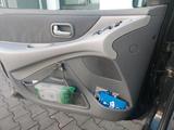 Nissan Almera Tino - gebrauchte Nissan Almera Tino aus dem Jahr 2004