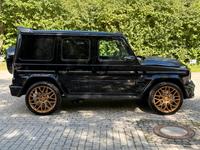 Mercedes-Benz G 700 BRABUS WIDESTAR GOLD EDITION