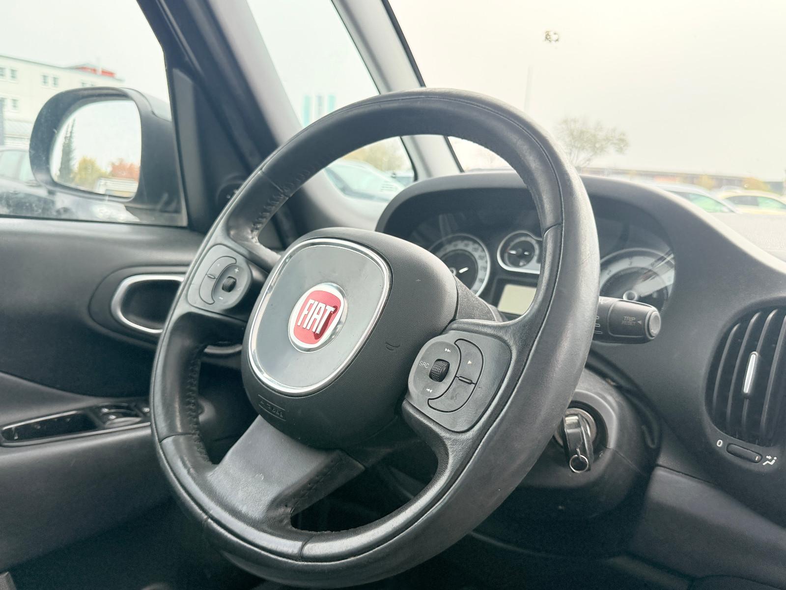 Fiat 500L 2013 — photo 10