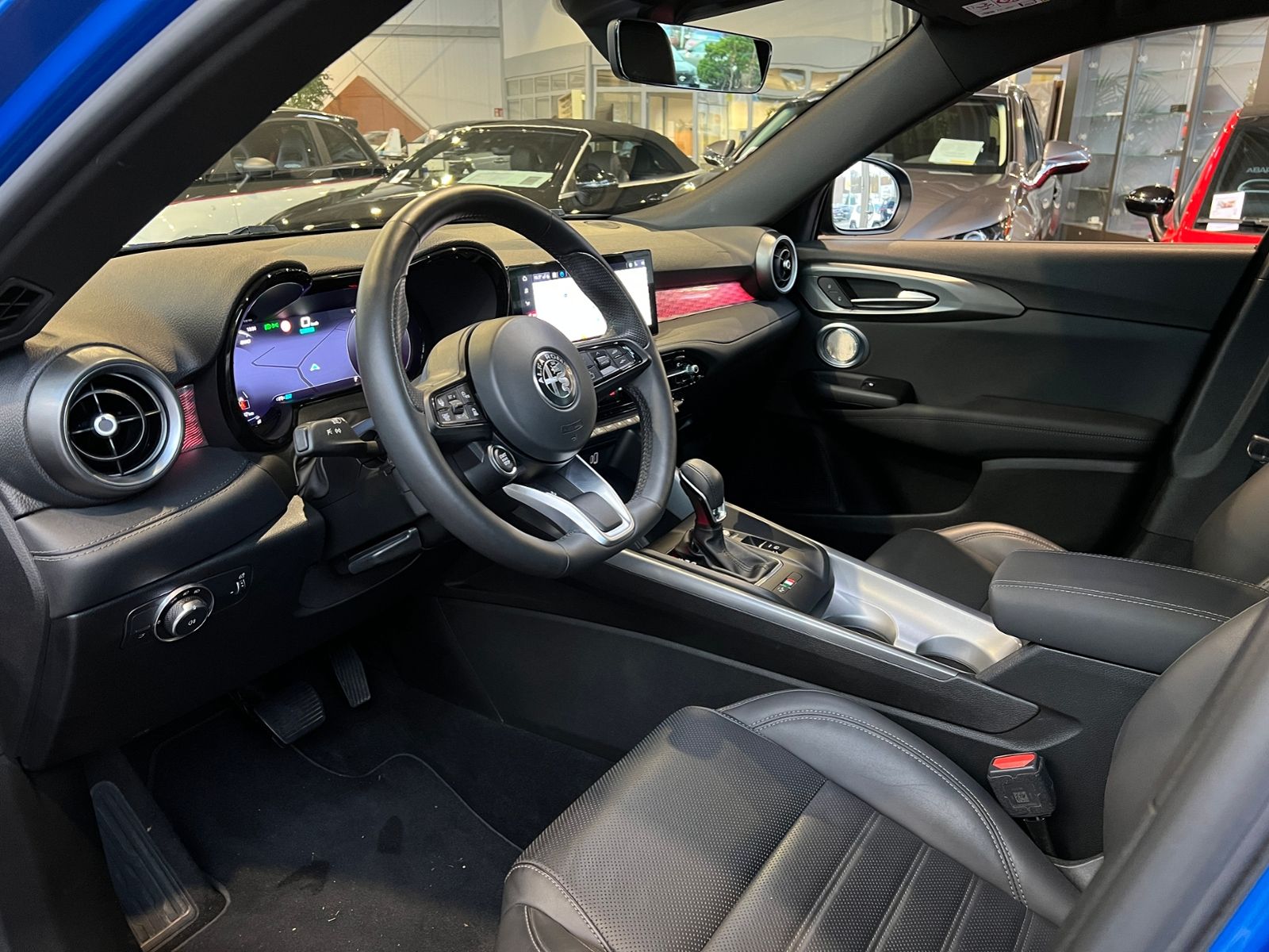 Fahrzeugabbildung Alfa Romeo Tonale Ti H&K LED NAVI ALU