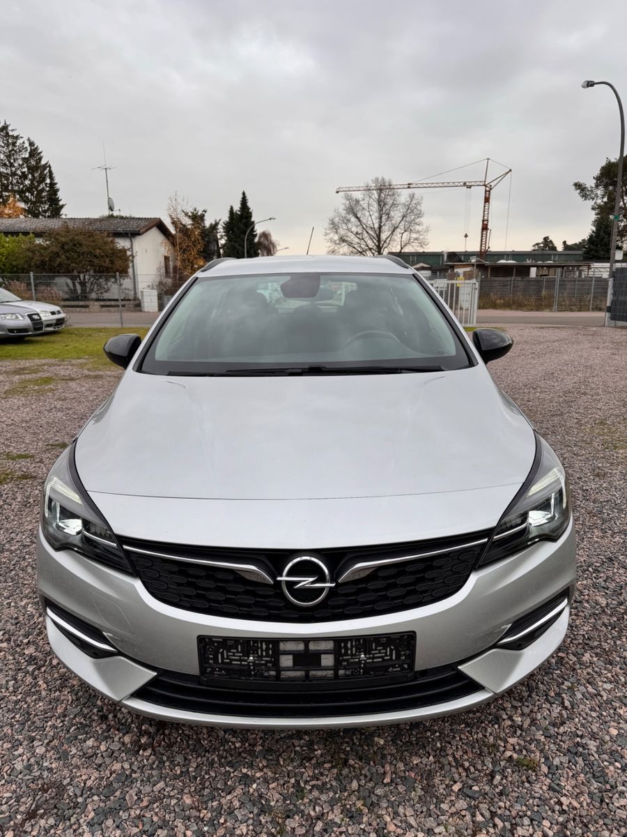 Opel Astra - 1