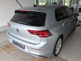 Volkswagen Golf VIII 1.5 eTSI Energy DSG AHK Navi LED - gebrauchte Limousinen