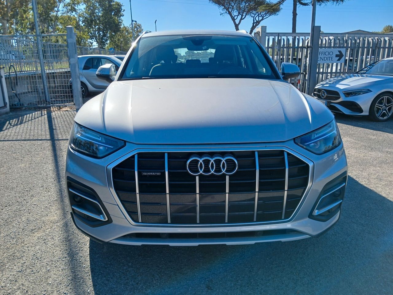 Audi Q5 35 TDI quattro S tronic imagem 2