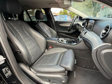 Mercedes E 250 - 11