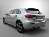 Mercedes-Benz A 180 Progressive AHK Kamera LED Winter CarPlay - gebrauchte Mercedes-Benz A 180 aus dem Jahr 2025