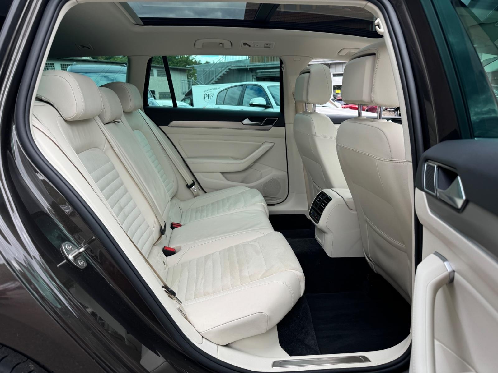 Volkswagen Passat 2.0 TDI 4M DSG Highline *PANO*ACC*360°*