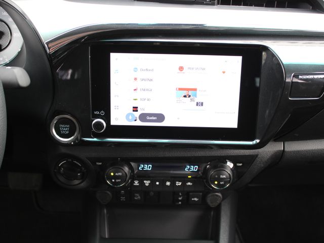 Hilux 2.4 Comfort AHK*Rollo*Navi