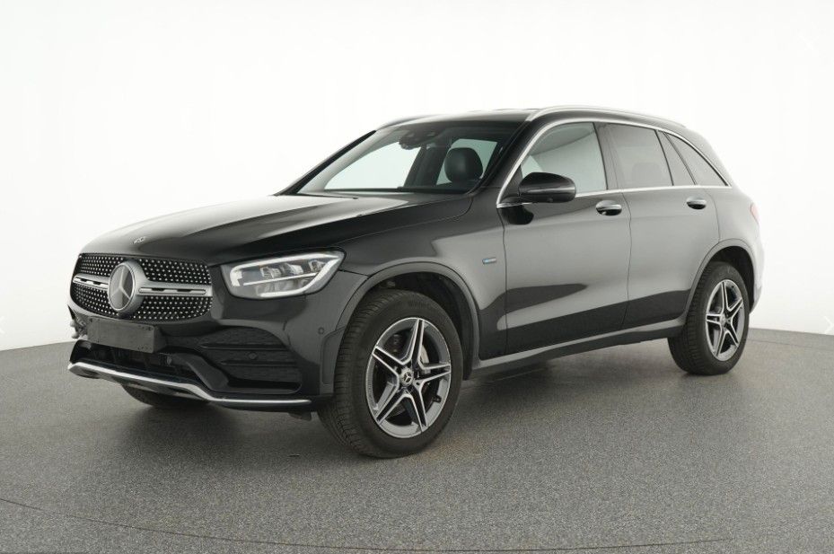 Image of Mercedes-Benz GLC 300
