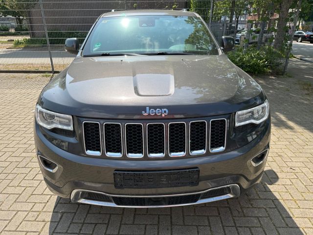 Jeep Grand Cherokee 3.0 CRD Overland*Pano*20Zoll*AHK*