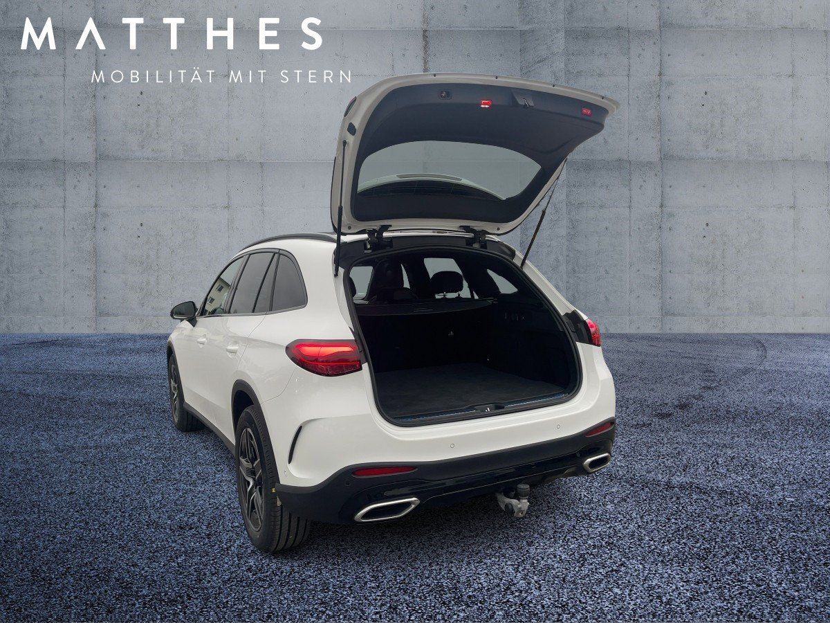 Fahrzeugabbildung Mercedes-Benz GLC 220 d 4M AMG/Night/Pano/Kamera/AHK