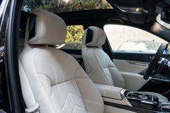 BMW 740 – 14 / 30