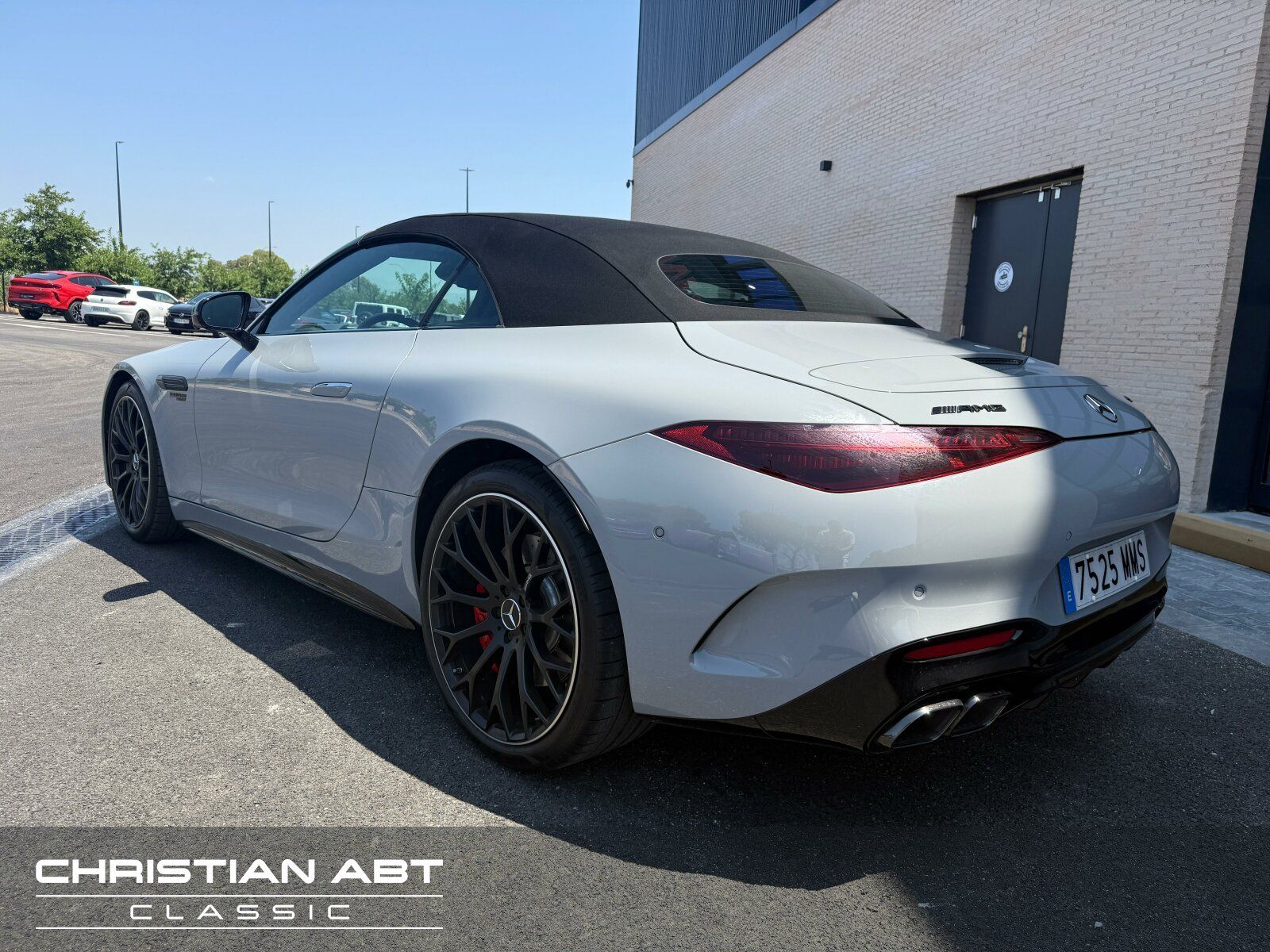 Fahrzeugabbildung Mercedes-Benz SL 55 AMG 4Matic Navi/Nachtsichtass.