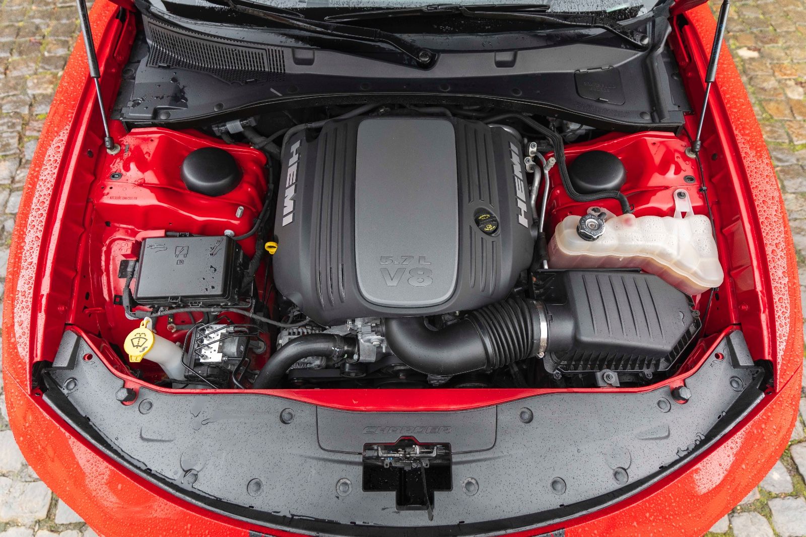 Fahrzeugabbildung Dodge Charger 5,7L R/T KAM NAV BLACKTOP CARPLAY ALPIN