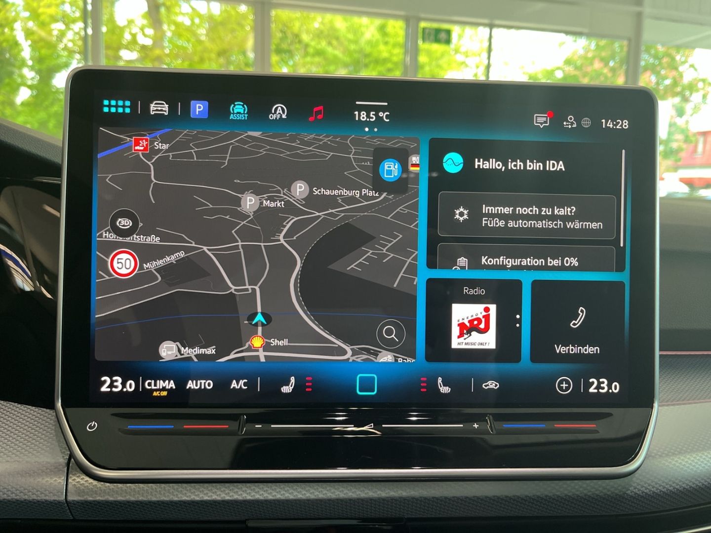 Fahrzeugabbildung Volkswagen Golf Energy Life 1.5 TSI AHK-el. klappb. Navi Di