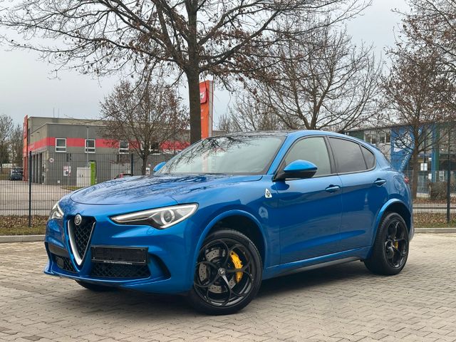 Alfa Romeo Stelvio Quadrifoglio Q4 Aut. Xenon Panorama ACC