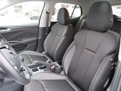 SKODA Fabia 1.0 TSI Tour LED Navi PDC Rfk Business 16' SKODA Fabia 1.0 TSI Tour LED Navi PDC Rfk Business 16'