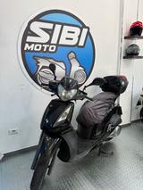 Kymco People GT 300 - KYMCO K