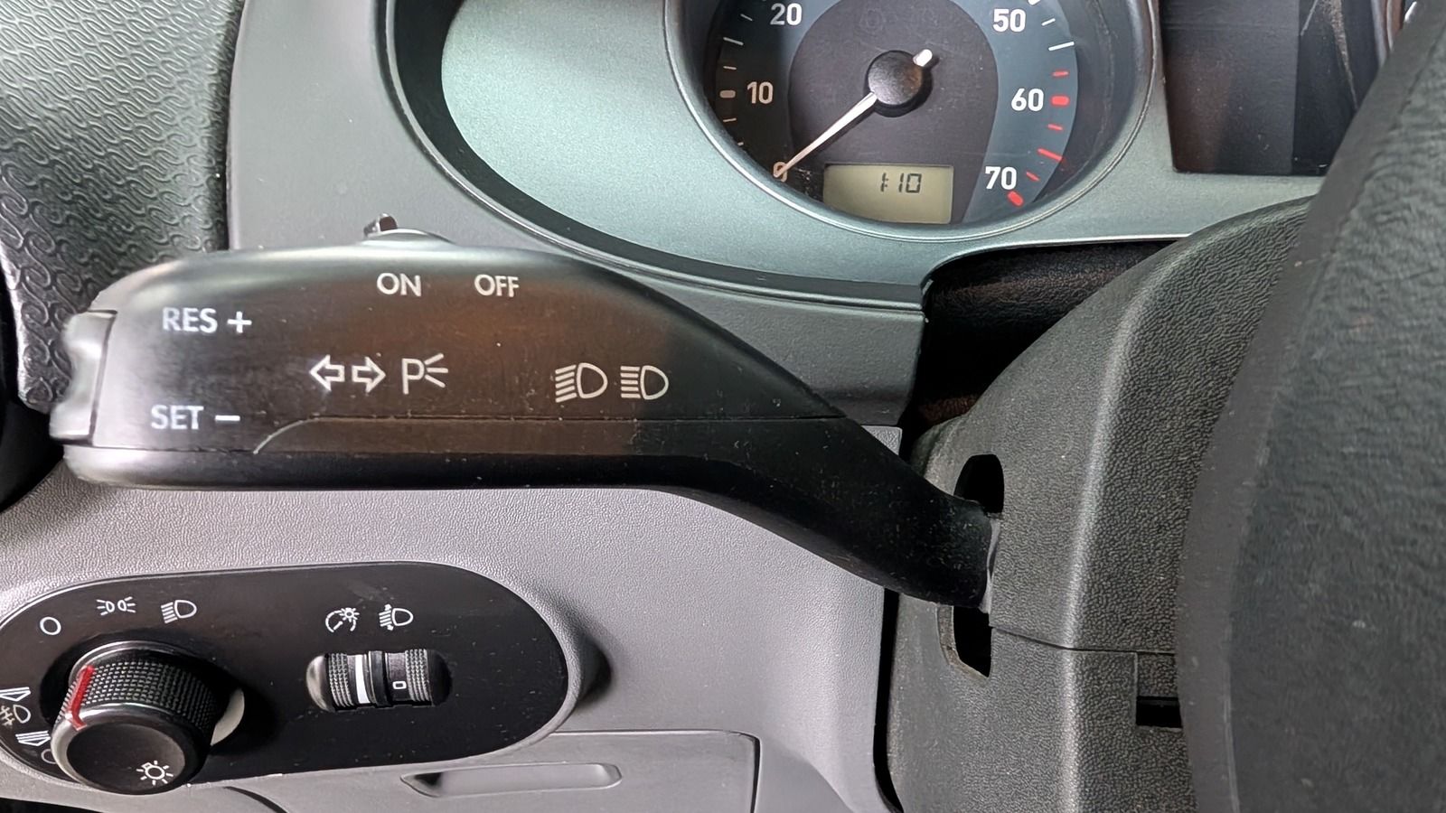 Fahrzeugabbildung SEAT Ibiza 1.4 16V * Klimaaut. * Tempomat * HU 04.27