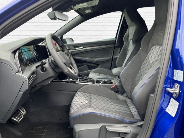 Fahrzeugabbildung Volkswagen Golf R-Line 1,5 l eTSI KLIMA LED ALU