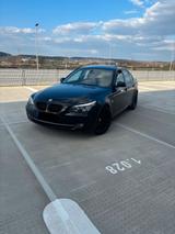 BMW 523i E60 LCI Bj2009 schwarz TÜV 07.2027 - BMW 523 aus 2009