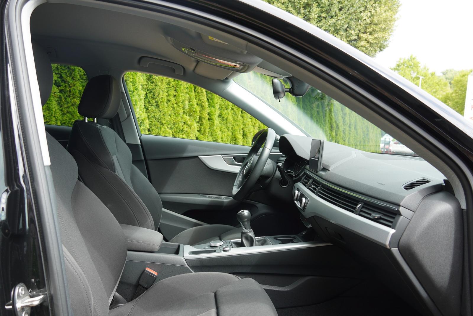 Audi A4 Avant 1.4 TFSI Navi Tempomat Xenon Keyless-Go
