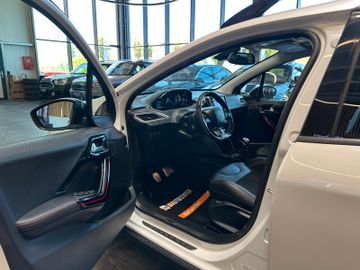MYAUTOCENTER – Gebraucht- und Jahreswagen mit Werkstattservice in Pfaffenhofen Peugeot 2008 Allure *2 Hand*TÜV*Unfallfrei* GT LINE*